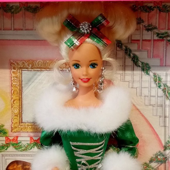 Winter's Eve Barbie #13613  Vintage 1994  NRFB  Plaid Gown   Doll-Mint   Box-VGC - Picture 10 of 11